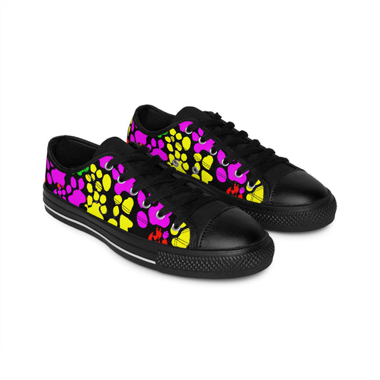 Fifi Fontaine - Paw Print - Low-Top