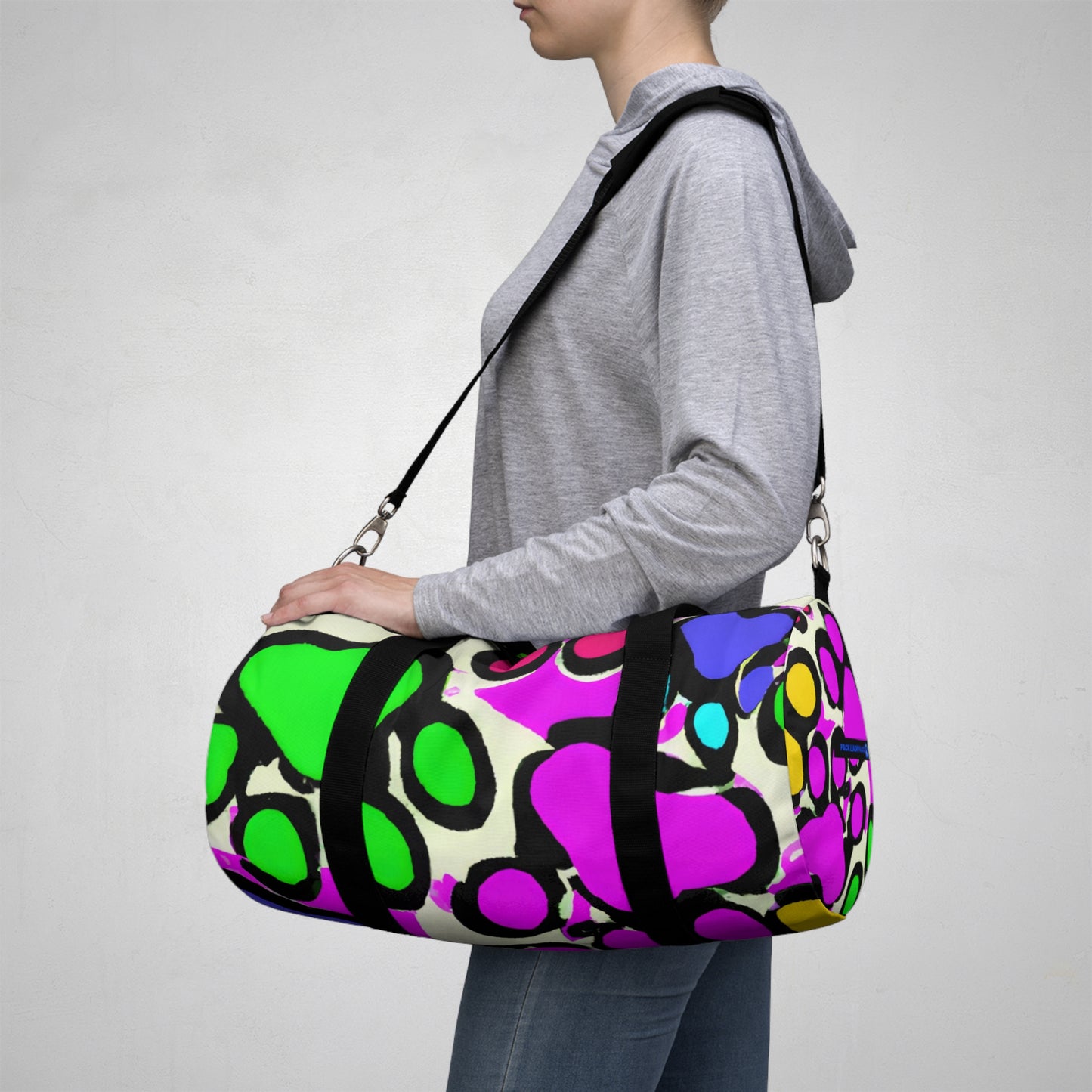 name

Jacques Brierre - Paw Print - Duffel Bag